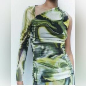Zara One-Shoulder Top in Green and Black Swirl
